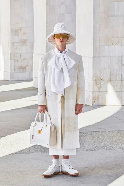 Look 14